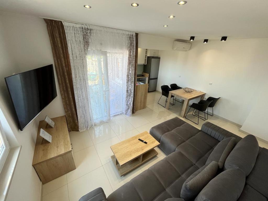 Pivac Apartment *